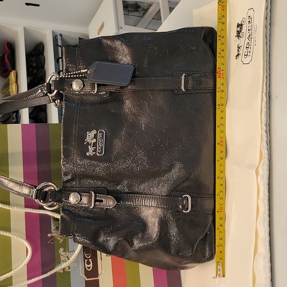 Coach purse - Picture 3 of 16